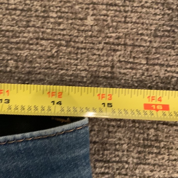 Democracy Jeans - Picture 5 of 7